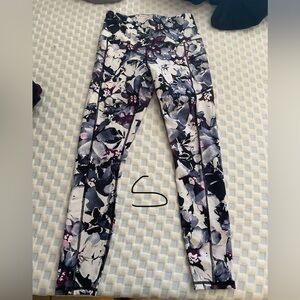 Floral leggings